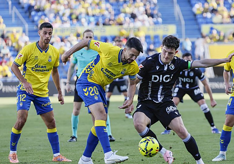 Así está la clasificación de Segunda antes de jugar el Málaga