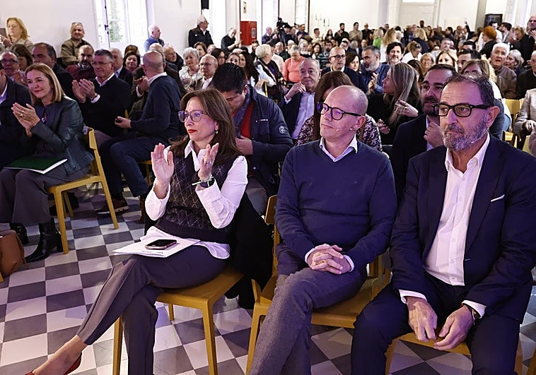 El PP entra en precampaña y saca pecho de la gestión de la Junta con Málaga