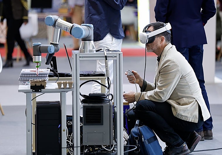 IMEC, la IA y las tecnologías duales sobresalen entre el maremagnum del foro Transfiere este año