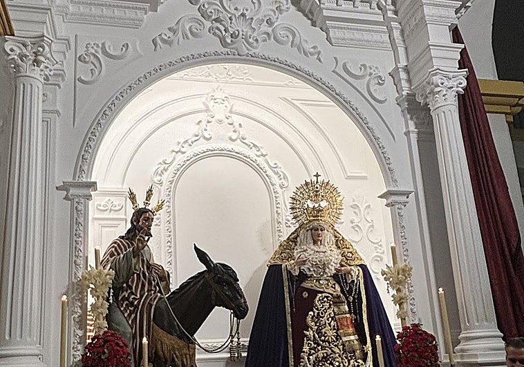 La parroquia de Alhaurín de la Torre estrena el mosaico de la Pollinica