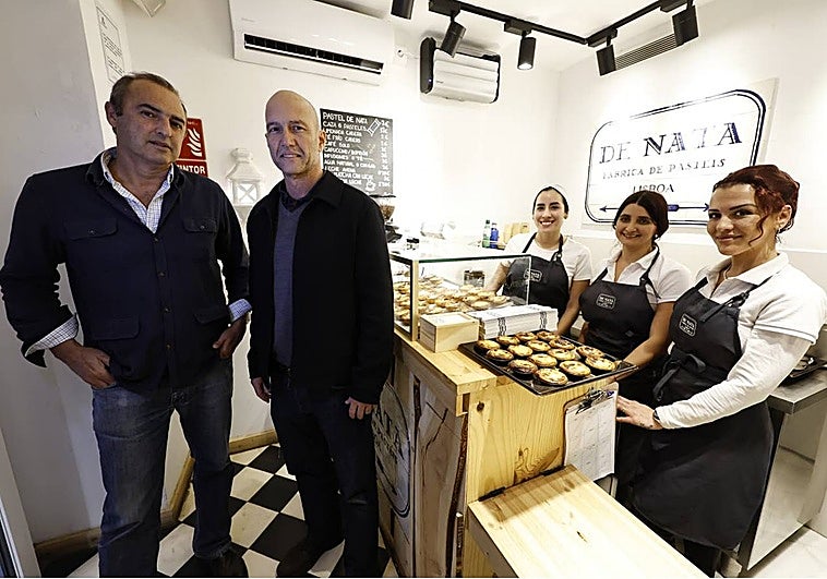 Los tradicionales pasteles de nata portugueses se extienden por el Centro de Málaga