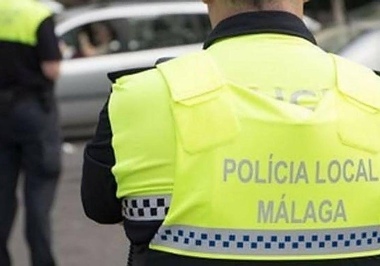 Detenido por tirar del pelo y escupir a su expareja delante de su hija de cinco años en Málaga