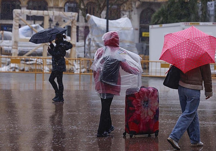 Una Dana mantendrá el tiempo muy alterado este fin de semana en España