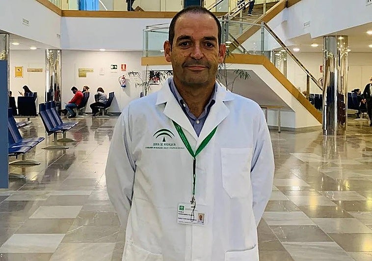 Dimite el director de Enfermería del Hospital Clínico de Málaga