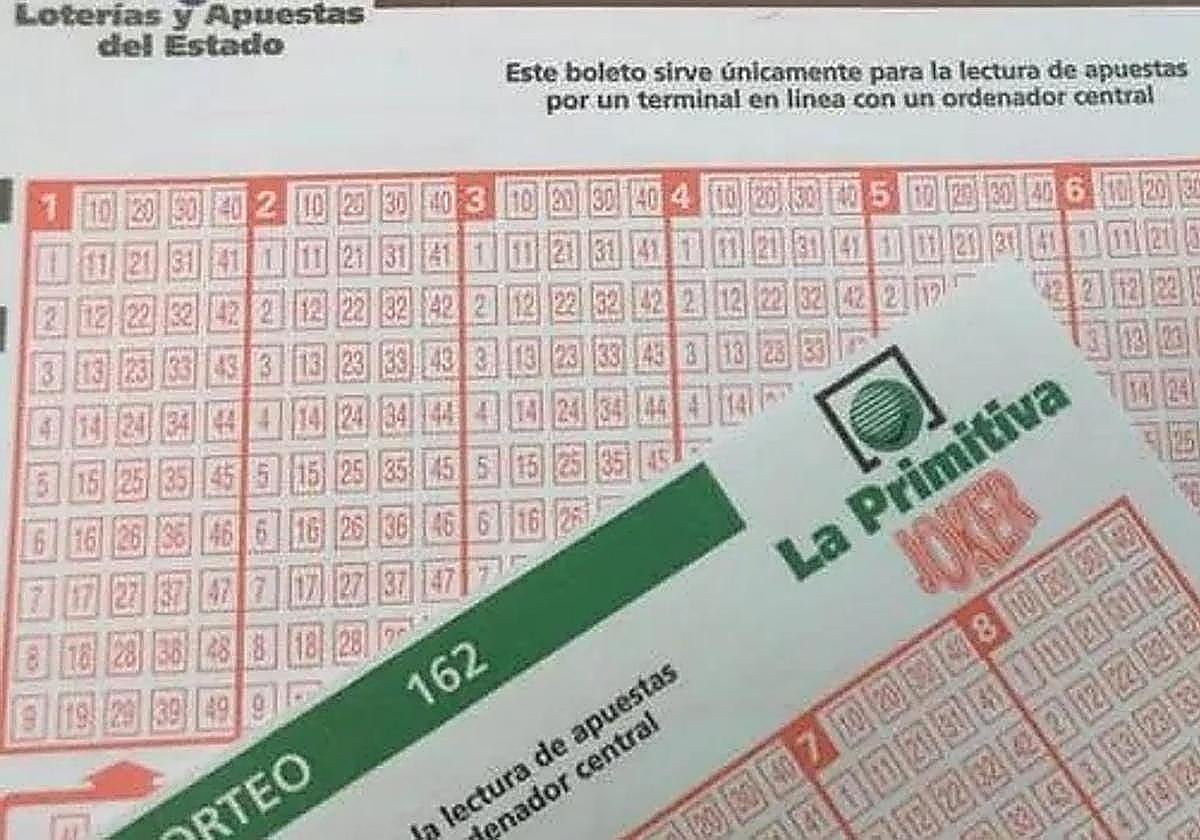 Cartel anunciando el bote de La Primitiva