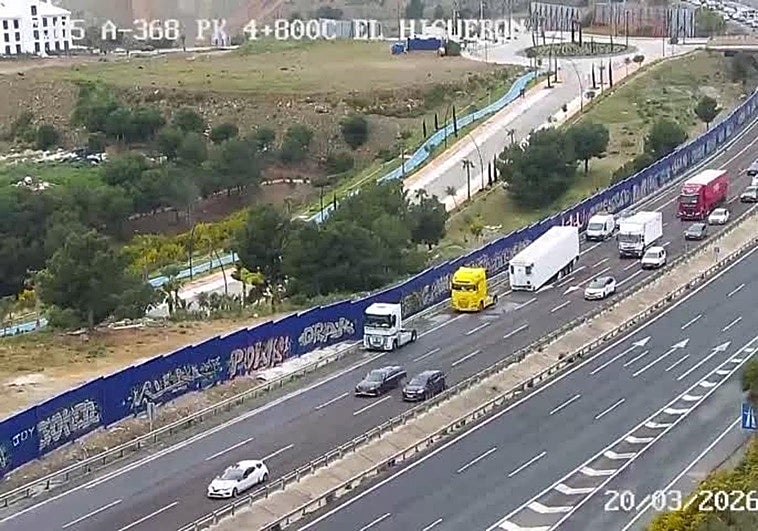Un camión pierde el remolque en la A-7 y deja retenciones en El Higuerón