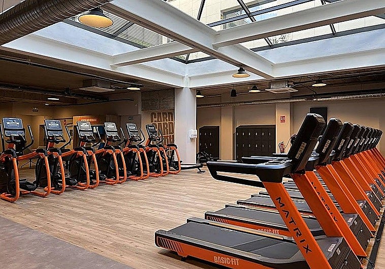 Basic-Fit sufre un ataque que compromete los datos personales y bancarios de sus socios