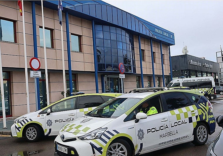 Muere un motorista de 25 años en una colisión en Marbella: hay un conductor detenido