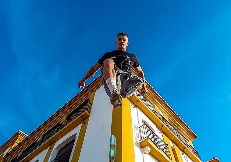 Rubén Roldán, un salto hacia arriba