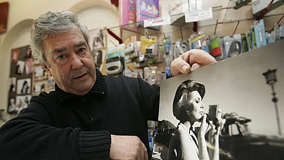 Fallece Eugenio Griñán, el fotógrafo de las estrellas y de la gente corriente