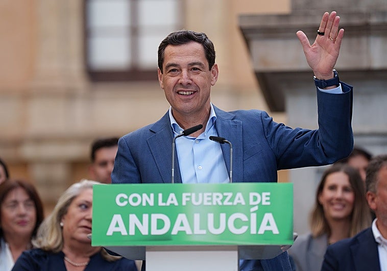 Moreno reivindica su gestión sanitaria a pesar de la herencia recibida y «las mentiras» de la oposición