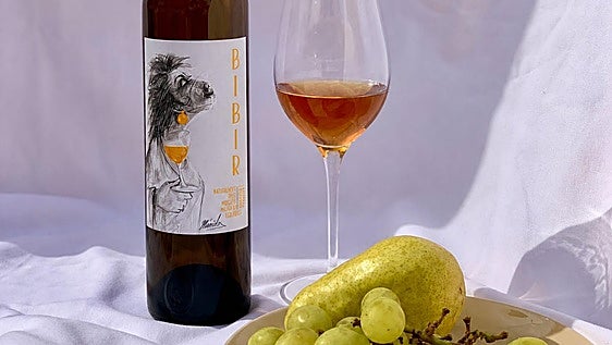 Bibir, el nuevo vino naturalmente dulce de Málaga con crianza en acacia y producción limitada