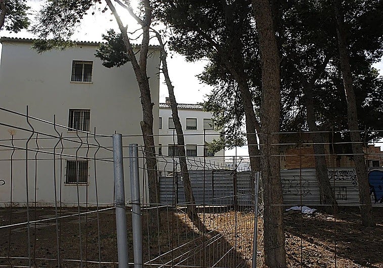 La Junta cede a Torremolinos el centro de menores Virgen Virgen de la Esperanza
