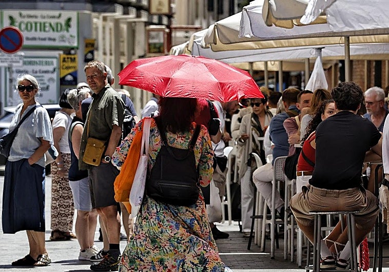 Las temperaturas veraniegas continuarán esta semana en Málaga