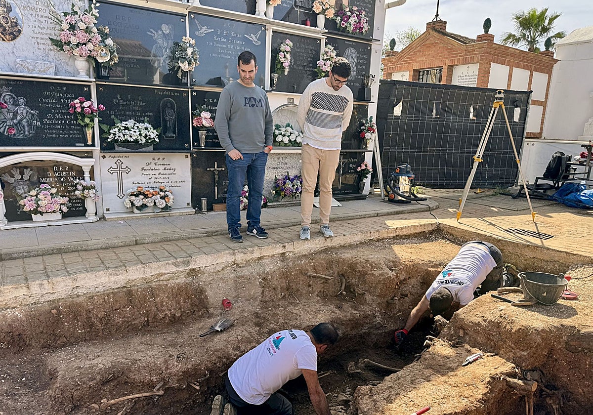 La exhumación de la primera fosa de la Guerra Civil en Campillos se cierra con la recuperación de 113 cuerpos