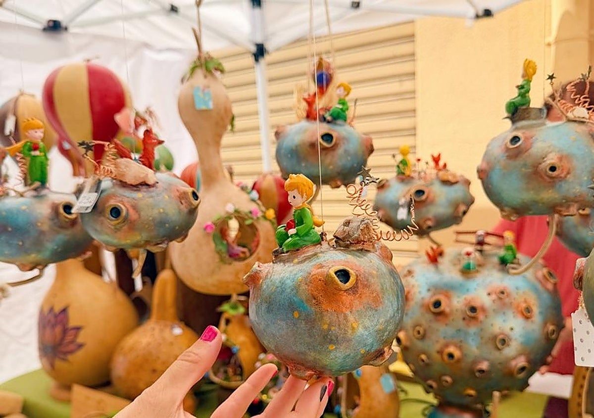Coleccionismo, artesanía y eco en los mercadillos del segundo fin de semana de junio en Málaga