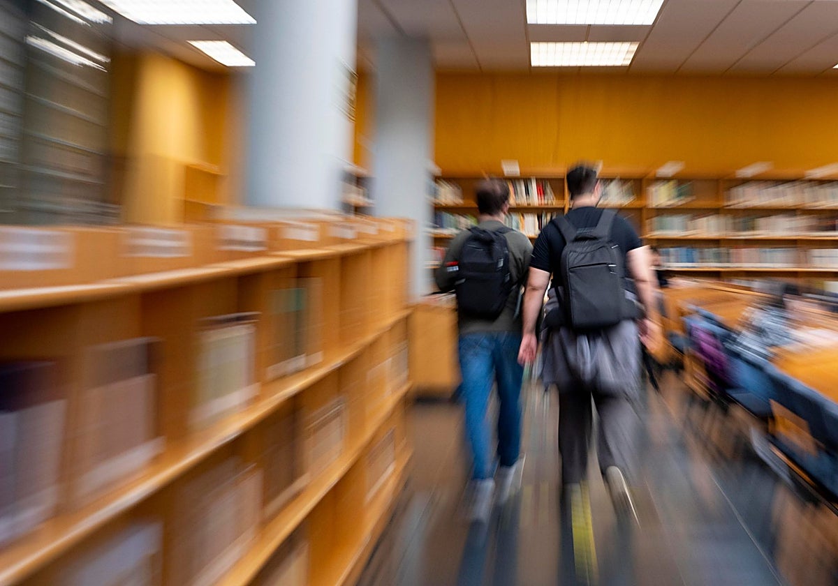 De niños sobreprotegidos a universitarios exigentes: «Vienen con muchas leyes»
