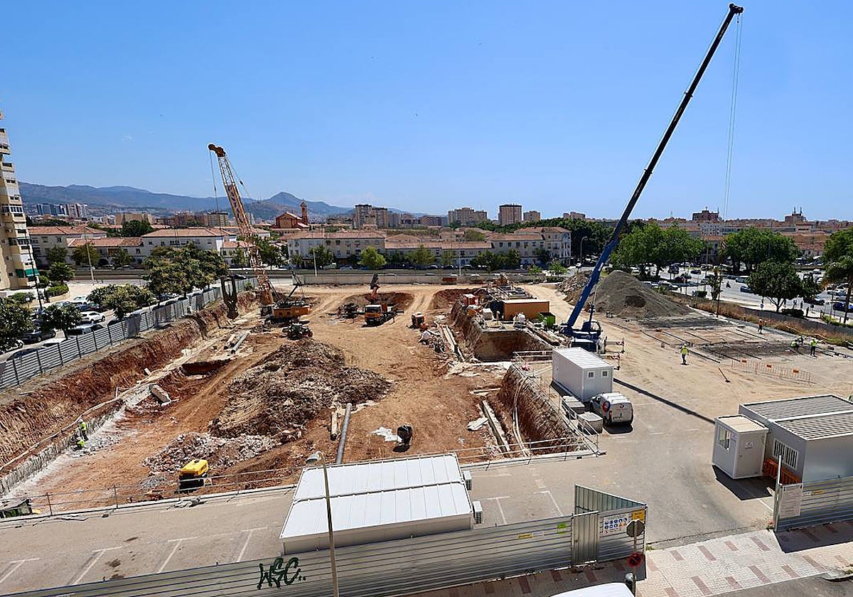 La obra del CaixaForum Málaga cumple un mes: culmina la demolición y comienza la excavación del aparcamiento