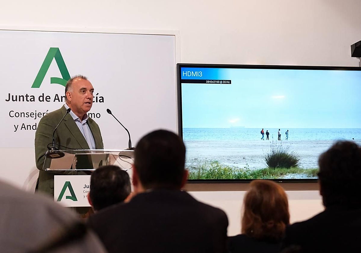 Andalucía forma a 5.000 profesionales del turismo en competencias de digitales