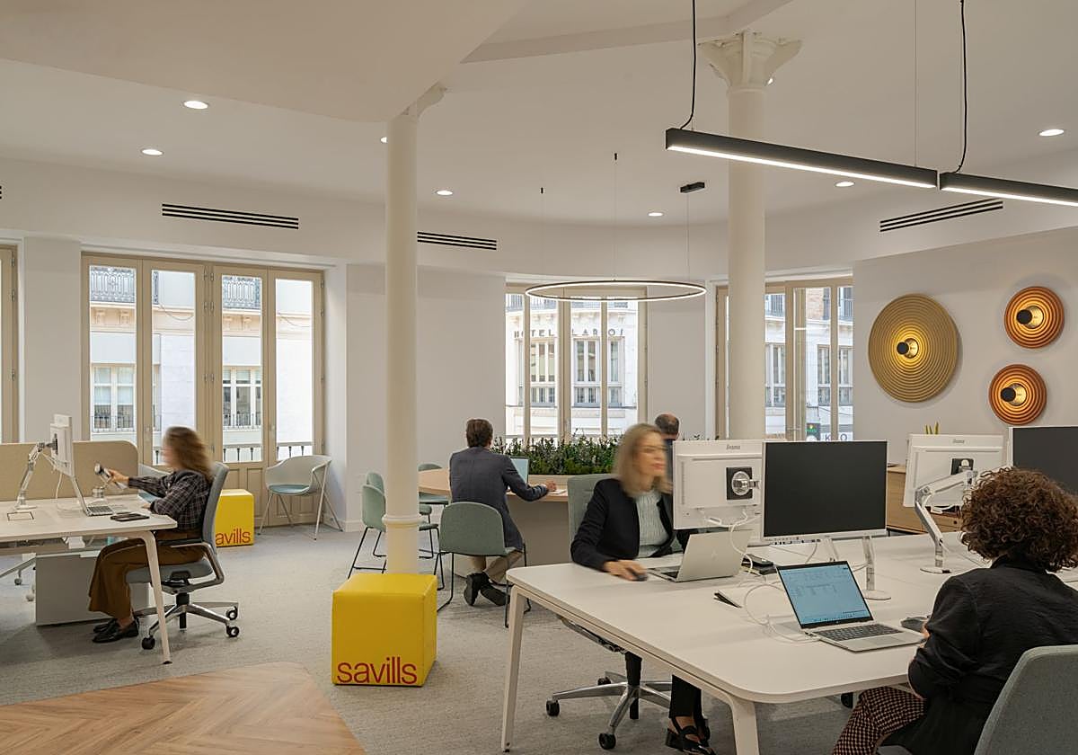 Savills impulsa desde Málaga un nuevo modelo de oficinas en Andalucía, más abiertas, flexibles y conectadas con la ciudad