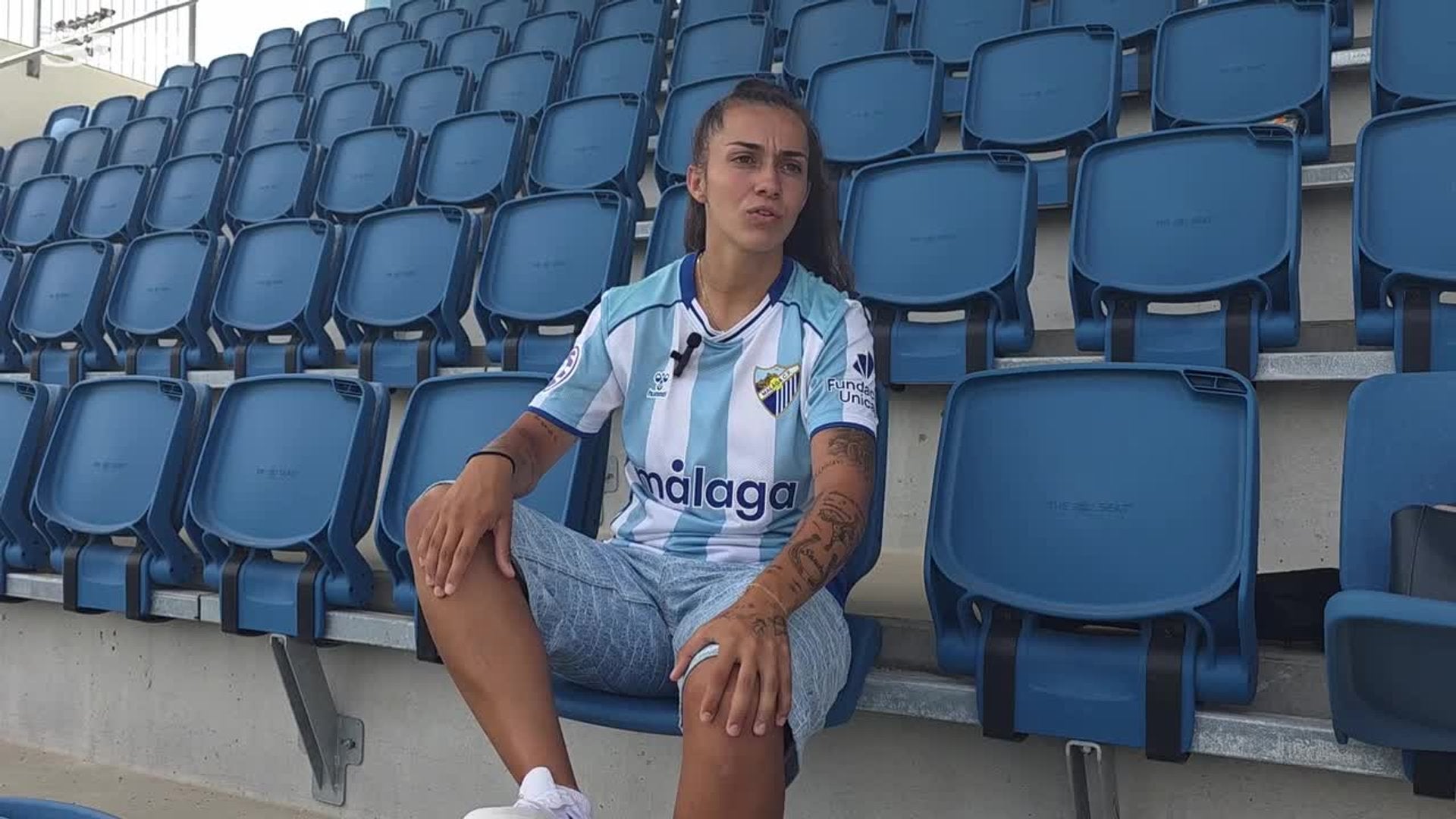 Yessenia Alcaide, futbolista del Málaga: «Aunque sufrimos todo el año, entrenamos y jugamos igualmente