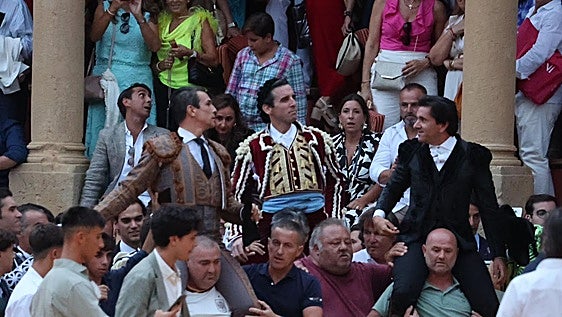 El toreo eterno de Juan Ortega conquista la Goyesca de Ronda