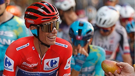 Enric Mas, autoridad de líder