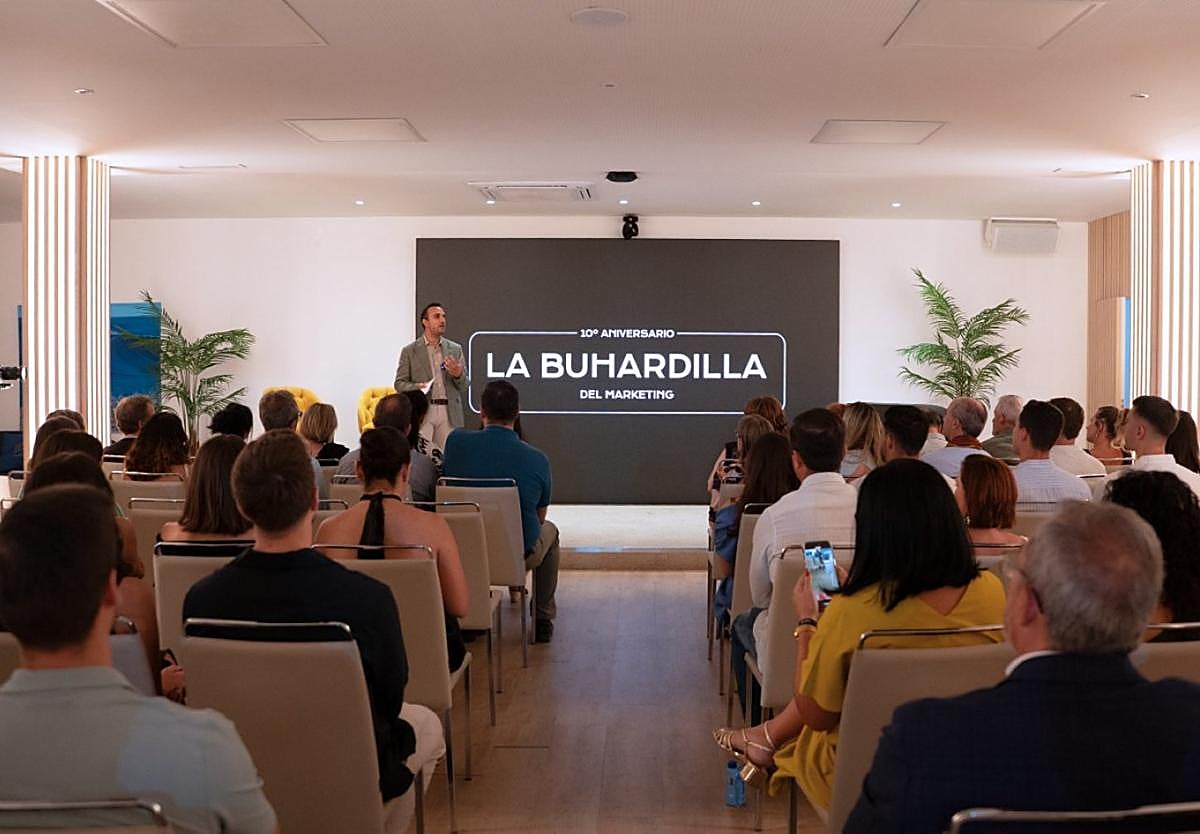 La Buhardilla del Marketing adapta las marcas al nuevo escenario digital tras la IA
