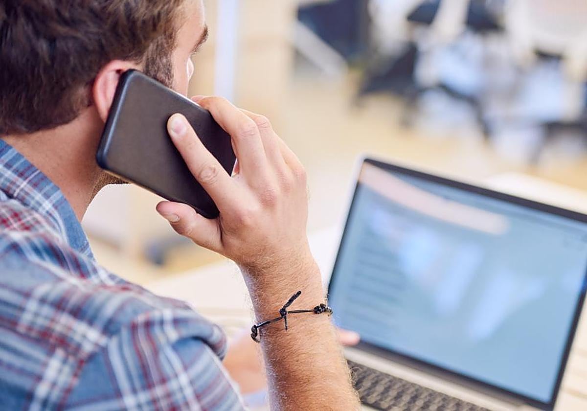 Buscan a 160 agentes de atención al cliente en Benalmádena para una importante empresa del sector retail