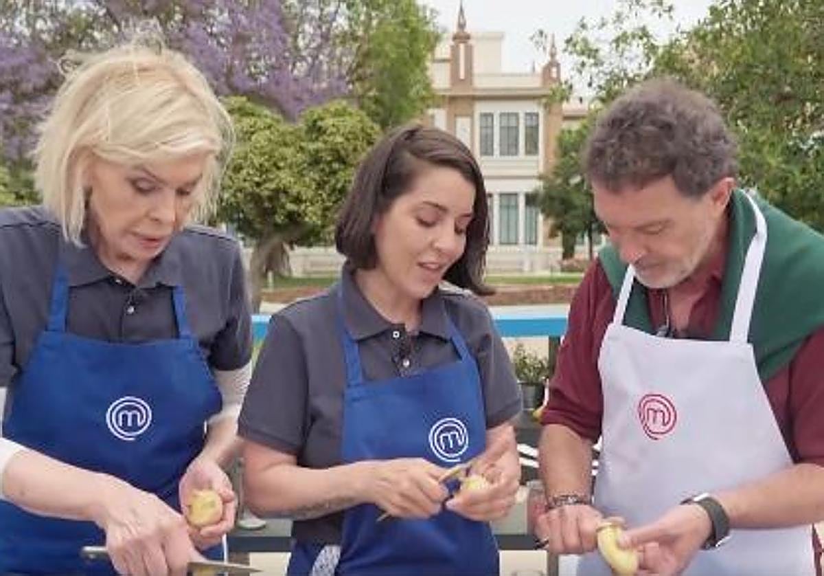 Antonio Banderas imitando al alcalde y el salmonete y gazpachuelo de Palodú: los guiños malagueños en el estreno de MasterChef Celebrity