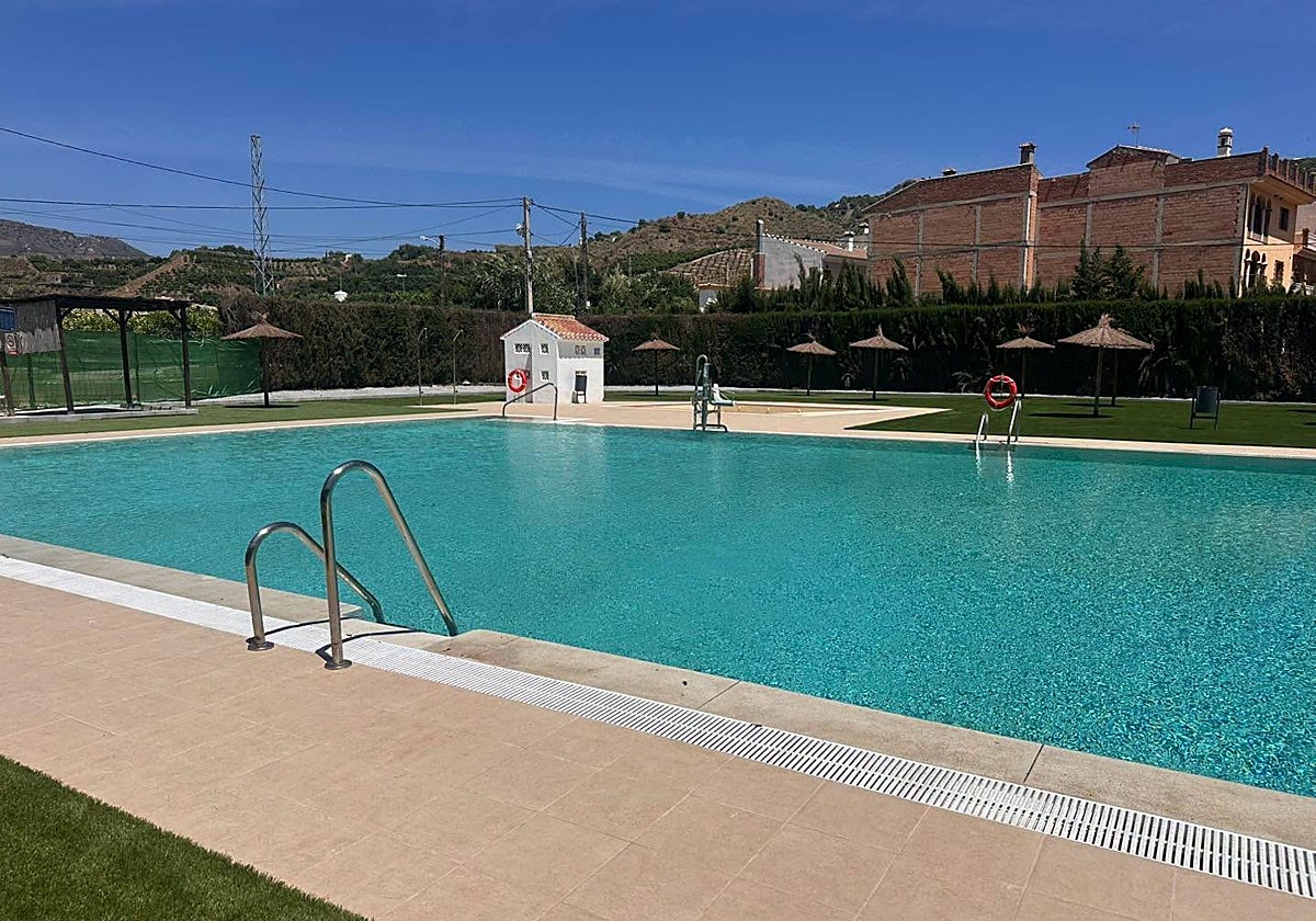 Benamargosa reabre su piscina municipal tras reparar los daños de la dana de noviembre de 2024