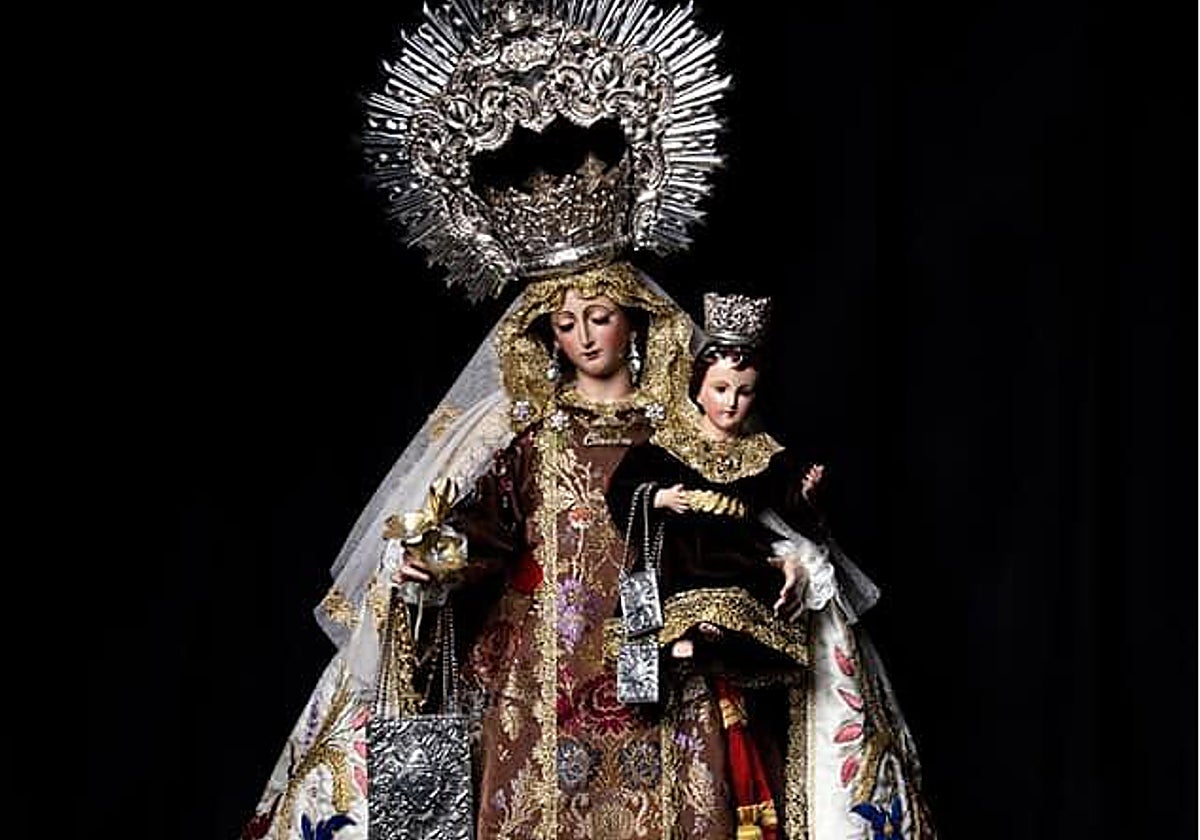 La Virgen del Carmen de Parque Litoral cierra el ciclo de procesiones carmelitas