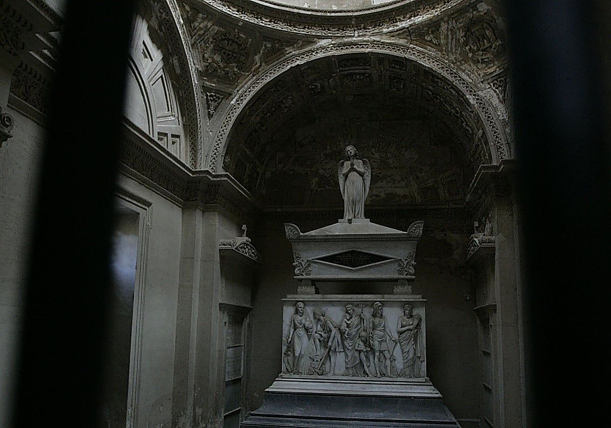 Una empresa de Madrid restaurará el panteón de los Heredia en el cementerio de San Miguel