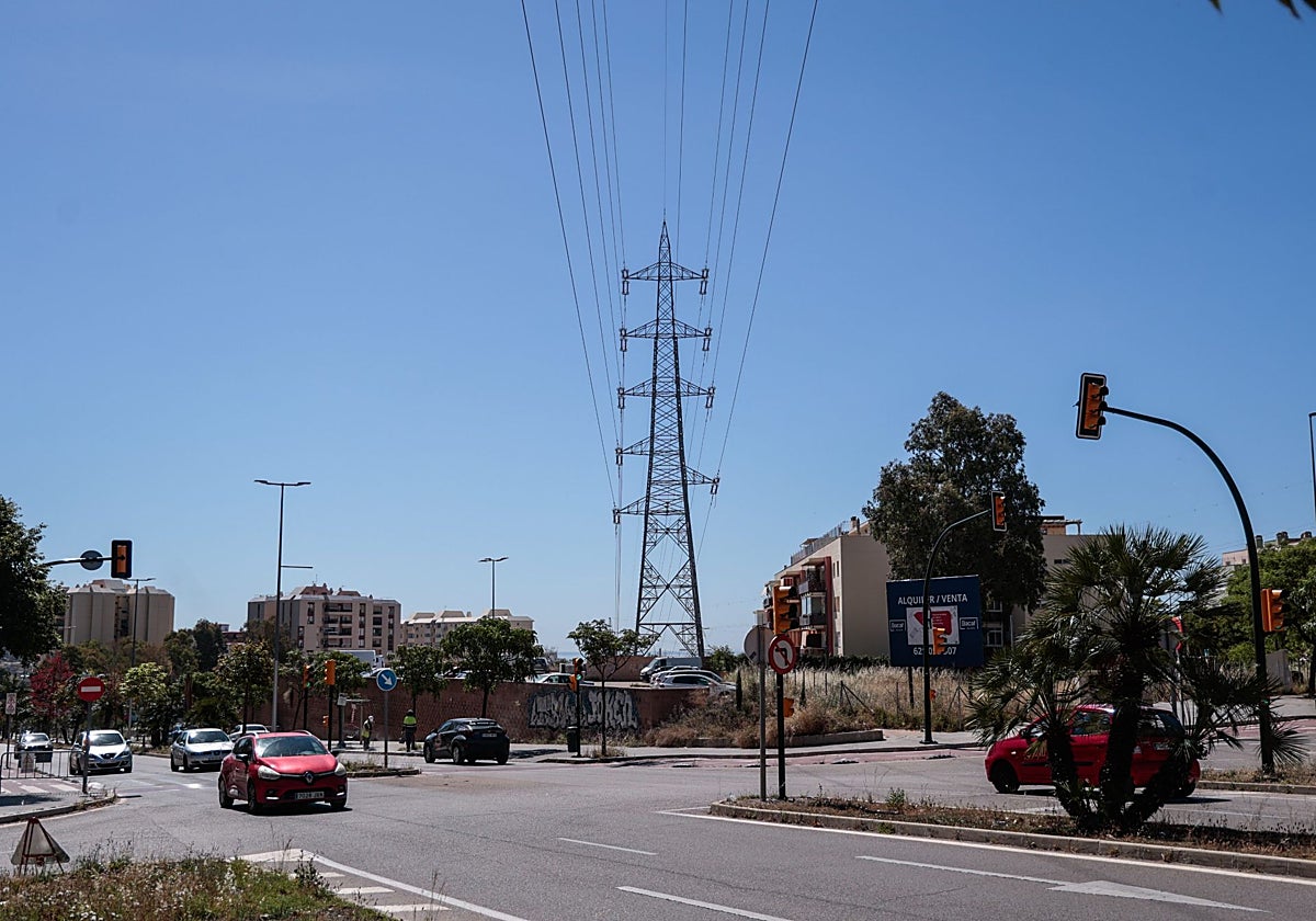 La crisis de la electricidad se agudiza y los proyectos bloqueados crecen un 8% en un mes en Málaga