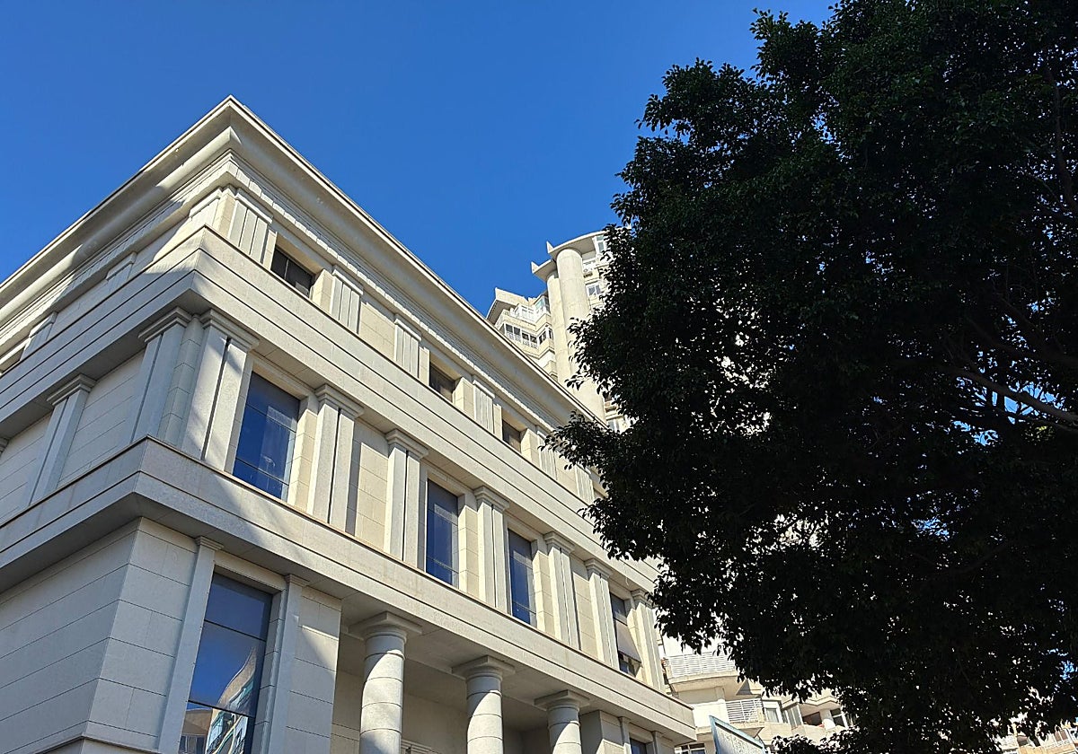 Torremolinos busca inversores para convertir el edificio de su frustrado museo en sede universitaria