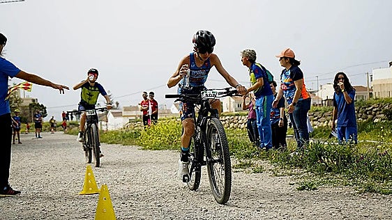 Rincón de la Victoria acogerá el Campeonato de Andalucía de Duatlón Cros con unos 200 deportistas