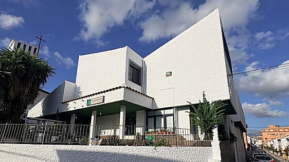Cerca de 3.800 mayores de Coín recuperan su centro tras una remodelación integral