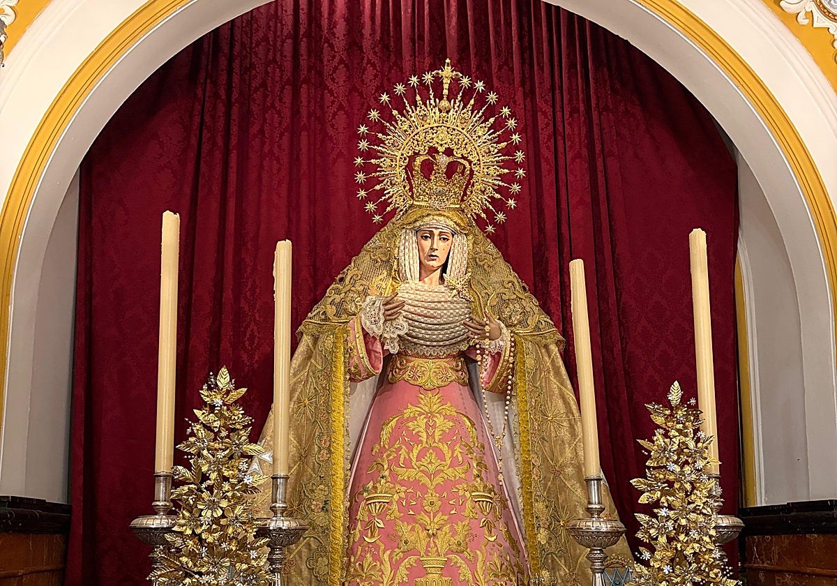 El rosario de la Virgen de Lágrimas y Favores se aplaza al domingo por la marcha por la Vivienda