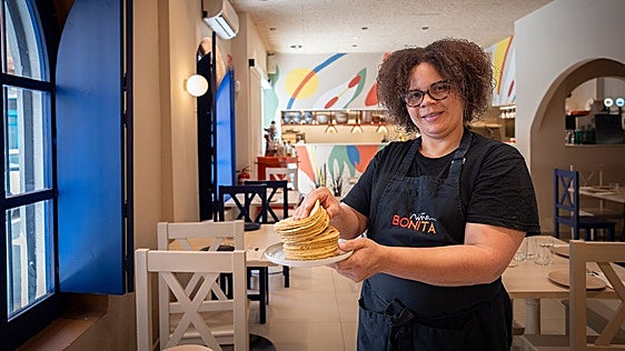 «También en Málaga hay recetas picantes como en la cocina mexicana. Mira los callos, ¡qué ricos!»