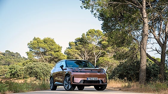El Lynk and Co 08 es mucho más que el híbrido enchufable con más autonomía eléctrica del mercado