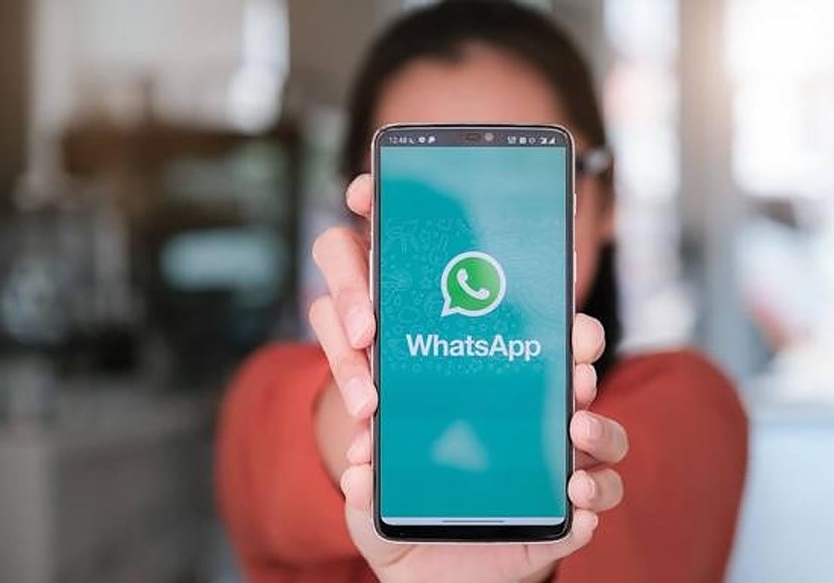 La Policía Nacional pide no abrir estas fotos en WhatsApp: es una estafa