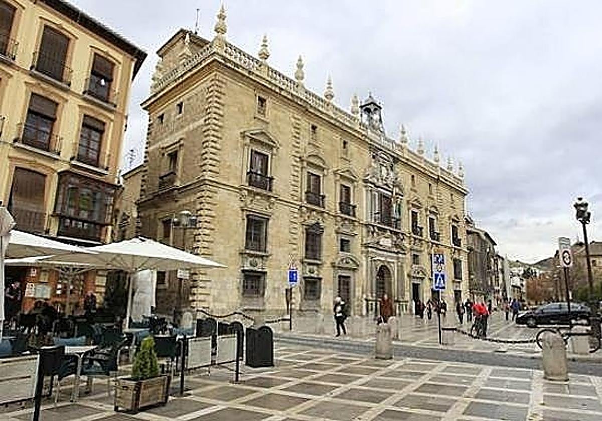 Tres años y medio de cárcel para un hombre por agredir a otro con un cuchillo de cocina de 14 centímetros en Málaga
