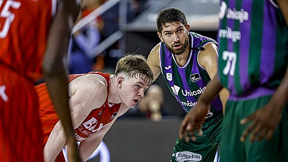 El Unicaja busca ya alternativas a Tyson Pérez ante su previsible baja toda la temporada