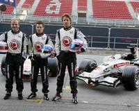 Honda presenta el monoplaza de 2006 para Button y Barrichello