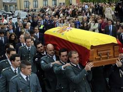 Ribadeo da el último adiós al ex presidente Calvo-Sotelo