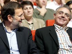 Las diferencias entre Mariano Rajoy (i) y Miguel Sanz han precipitado la ruptura entre PP y UPN en Navarra. /Archivo