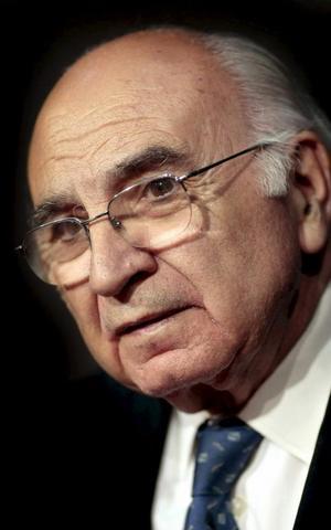 Fotografía de archivo (03/04/2008) del poeta valenciano Francisco Brines./ Efe