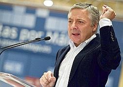 Blanco: «El PP busca excusas para sacar la motosierra»