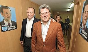 Trillo acompañado de Ripoll. / Efe