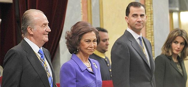 El Rey cobra 292.752 euros brutos al año